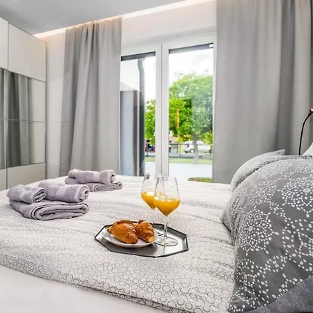 Salakovci Sleeps 6 Pool Wifi Βίλα Raša